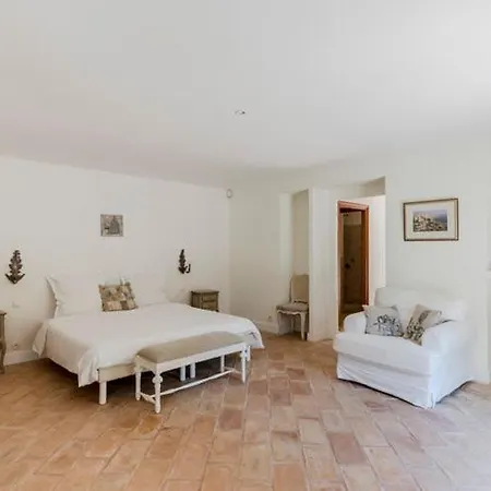 Villa Felix In St Tropez *